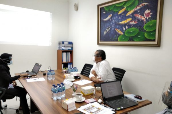 Jumat, 23 Oktober 2020, Uji Presentasi CRMP Reguler B’143 di Gedung Biru lt 4 dengan Asesor Bapak Irsal S Matondang dan Ibu Ani Sri Rezeki Maha
