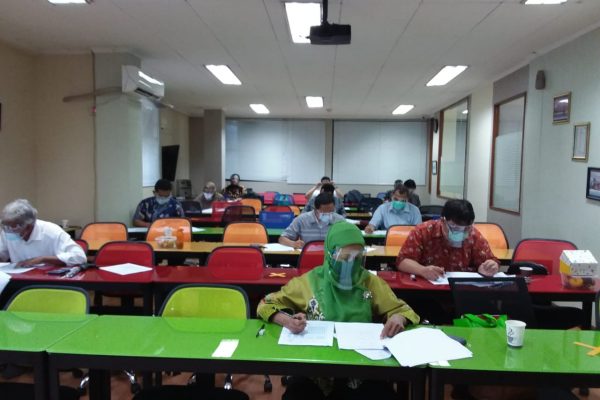 CRMP : Rabu, 21 Oktober 2020. Uji Tertulis CRMP B’141 BPKP sesi 2 di Ruang Edelweis Gedung Biru lt. 4