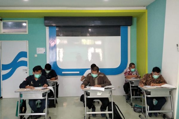 CRMO : Jumat, 13 November 2020, Uji Tertulis CRMO B’154 di R. Argopuro, Kampus PJB Academy Paiton, Probolinggo – Jawa Timur