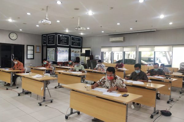 CRMO : Uji tertulis ANAMROTCRMO 153 PLN UIP JBTB II Surabaya. Jumat, 13 November 2020.