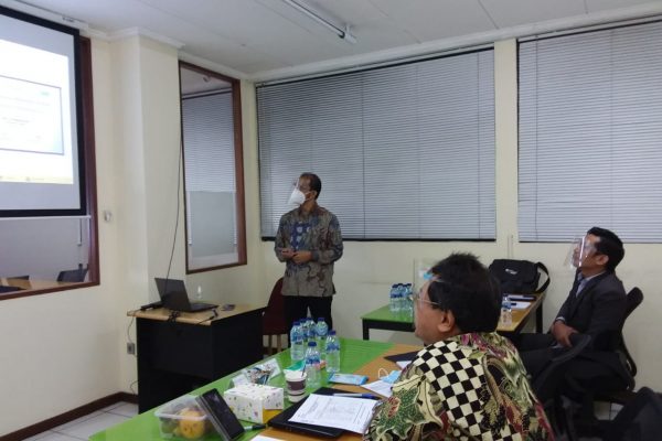 CRMP : Jumat, 18 Desember 2020 Uji Presentasi CRMP B’ 146 dg Asesor Bapak Edi Timbul  Hardiyanto dan Bapak Edi Rachmat di Ruang Edelweis 2 Gedung Biru lt. 4