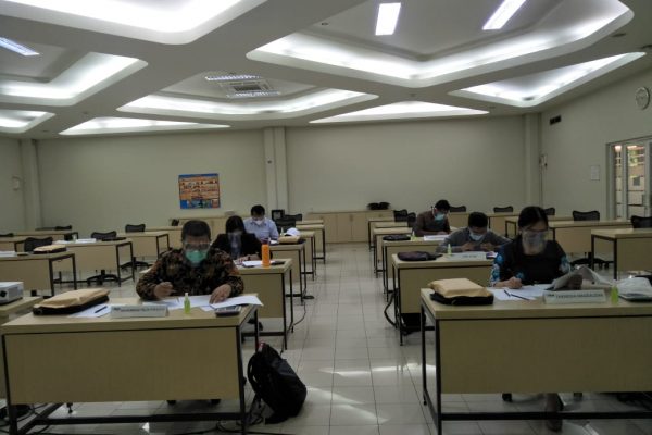 CRMP : Selasa. 22 Desember 2020. Uji Tertulis CRMP B ‘147 di Ruang R200 Lt 2 Gd. Bina PPM Manajemen.