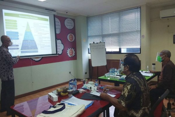 Rabu, 10 Februari 2021. Uji Presentasi ATKRCRGP B’ 80 dg Asesor Bapak Bisler Simbolon dan Bapak Rusdianto di Ruang Edelweis Gedung Biru lt. 4