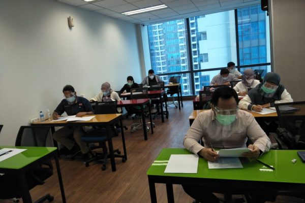 Rabu, 24 Februari 2021. Uji Tertulis CRMO ( Sesi 2) B ‘167 di Ruang Edelweis, Pakuwon Lt 26b