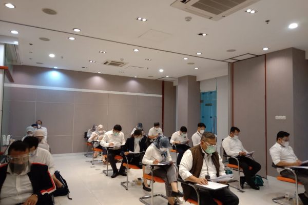 Senin, 22 Februari 2021. Uji Tertulis CRMO B’ 166 PT. Reasuransi Indonesia Utama (Persero) di Ruang Kenari 1 & 2