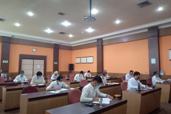 Senin, 22 Maret 2021. Uji Tertulis CRMO B’ 172 PT. PLN (Persero) UIT JBTB di Ruang Kelud lt. 2 (sesi 2)