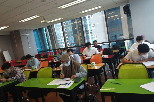 Senin. 08 Maret 2021. Uji Tertulis CRMO B ‘168, di Pakuwon Tower lt. 26.