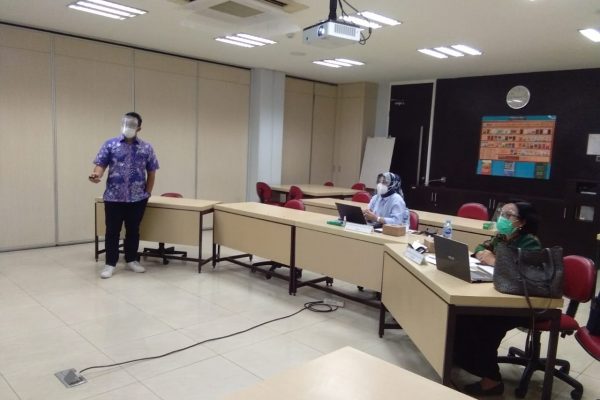 Uji Presentasi AMROT CRMP 149 PPM. Sabtu, 6 Maret 2021 R. 201, R. 202, R. 204 Gd. Bina PPM Manajmen. Penguji Ibu Ratih dan Ibu Ani Maha 3