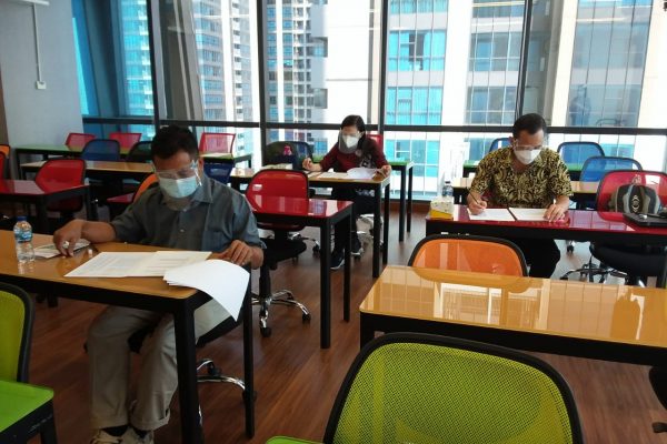 Senin. 16 Agustus 2021. Uji Tertulis BCMCP B ’21 (Sesi 1) di Ruang RAP 1 Pakuwon Tower Lt 26.