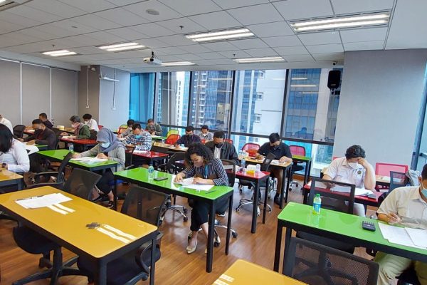 Uji Tertulis ANAMROT CRMO Gabungan 230 di Gedung Pakuwon Tower Lt. 26. 10 Februari 2022Kamis,