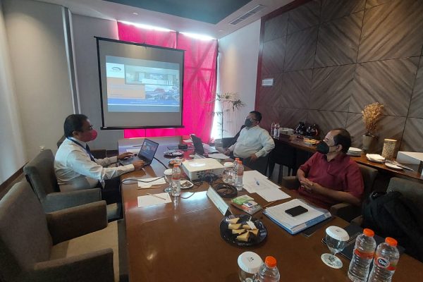 Uji Presentasi ATKRT/CRGP Angkatan 103, Hari Kamis tgl 9 Juni 2022 Ruang Mont Blanc 1 lt 7 Swiss-Belhotel Bogor dgn Asesor Bapak Wismanto Bimam Kusumaedi dan Bapak Rusdianto, Asesi Bapak Eko Hery Winarno