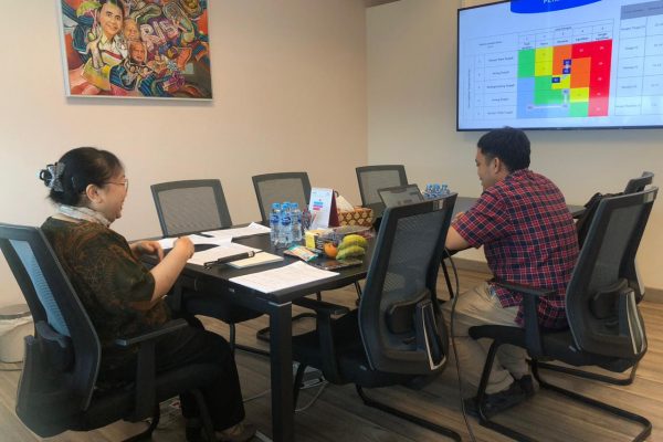 Rabu 29 April 2026, Uji Presentasi CROP B’54 Asesor Ibu Ida Arini dengan Asesi Bapak Christofel Denhas N, diruang Meeting LSPMR Pakuwon Tower Lt.26